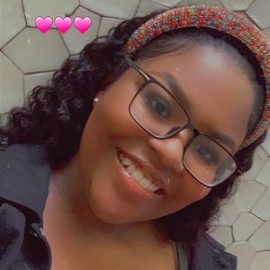 Meet your Posher, Zarria